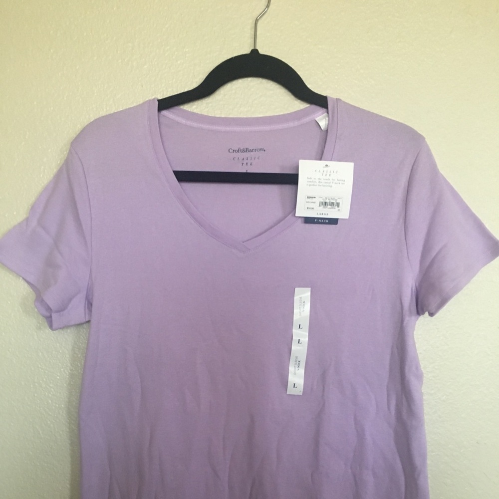 Lady’s T-shirt lavender size large